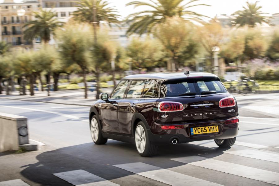  Mini Cooper D Clubman 2015 года  (UK) (фото 75 из 127)